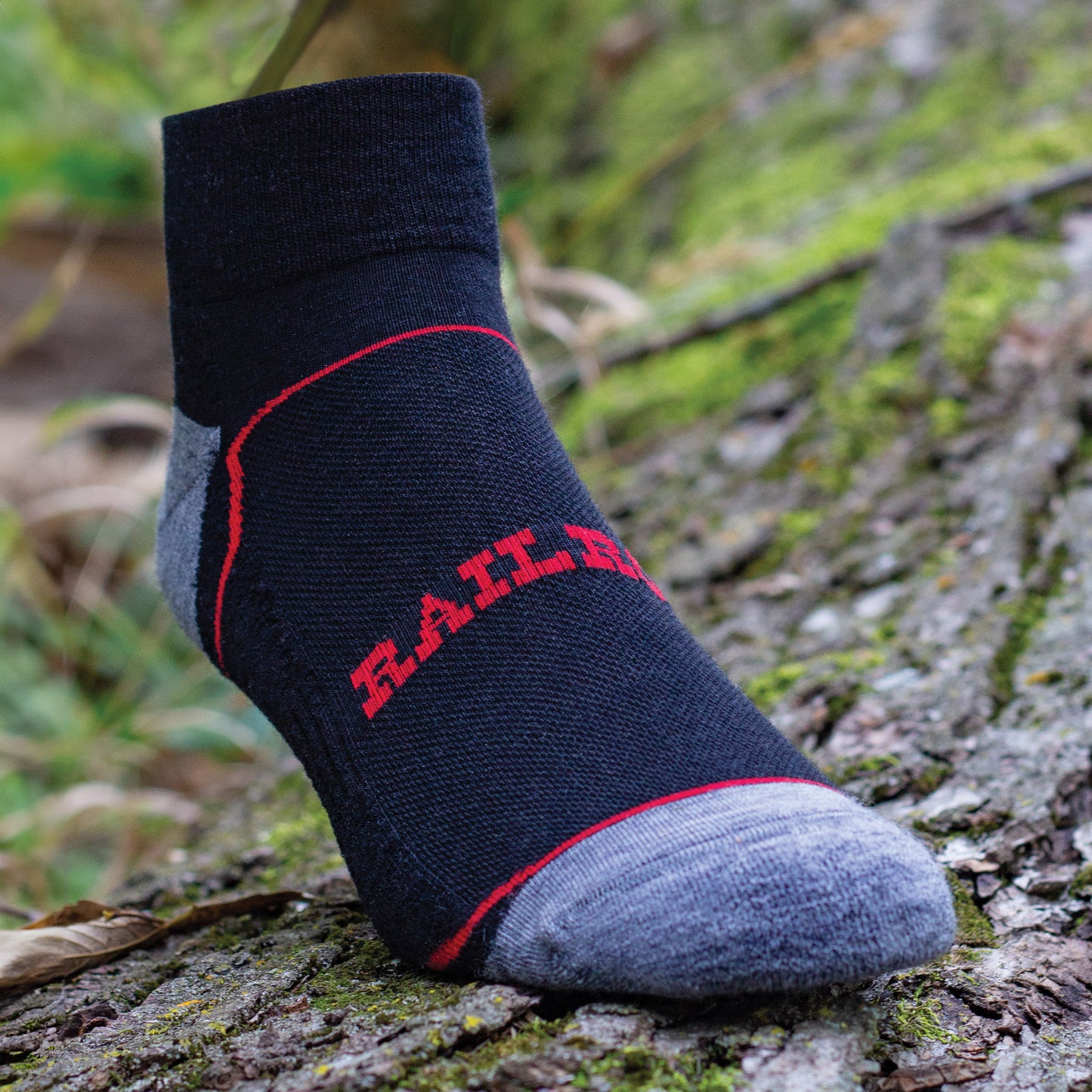 Large Outdoor Quarter Socks (2pr)
