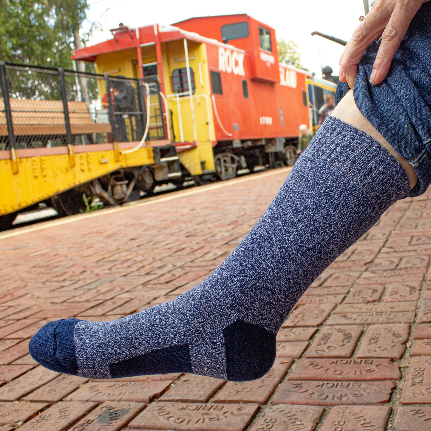 "The Twisted Sister" Outdoor Crew Socks (1pr)