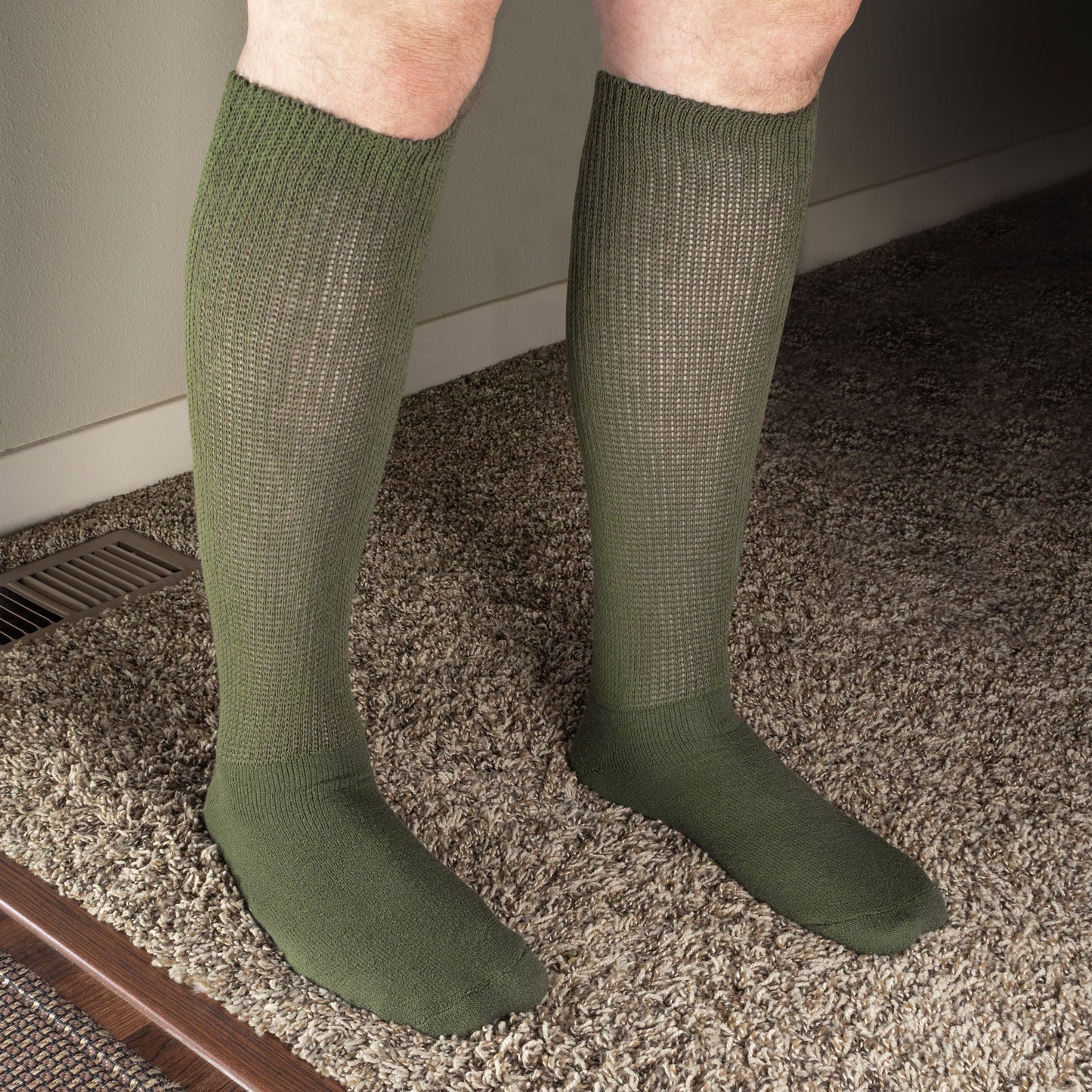 Men's Health Trak® Therapeutic Over-the-Calf Socks (2pr)
