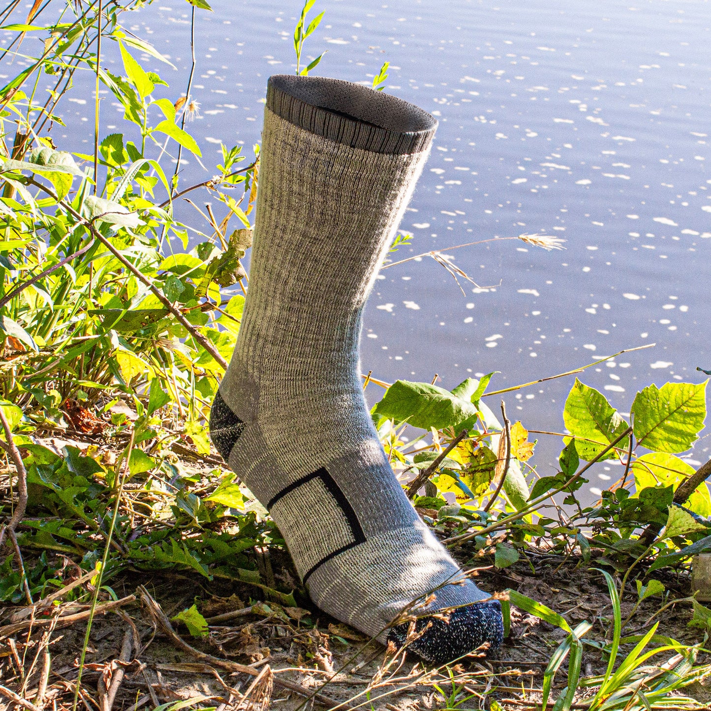 Large Outdoor Merino Wool Crew Socks (2pr)